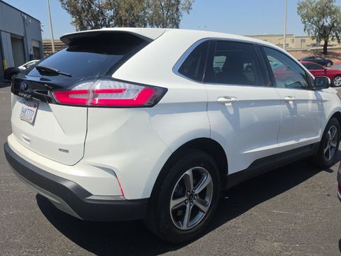 Used 2023 Ford Edge SEL w/ Convenience Package AWD/4WD image 5