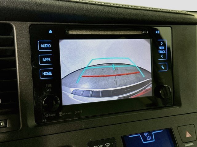 Certified 2017 Toyota Sienna XLE FWD image 15