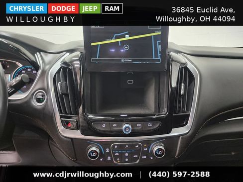 Used 2019 Chevrolet Traverse LT w/ LT Premium Package AWD/4WD image 24