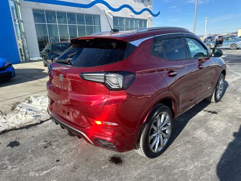 Used 2025 Buick Encore GX Avenir w/ Avenir Technology Package image 6