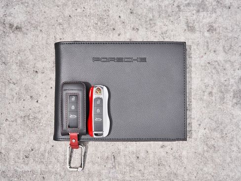 Used 2024 Porsche 911 Turbo S AWD/4WD image 86