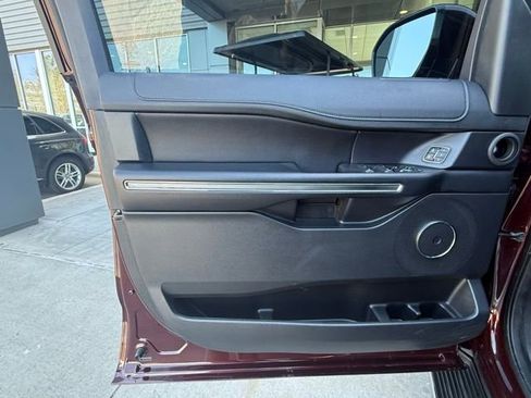 Used 2021 Ford Expedition Max XLT AWD/4WD image 13