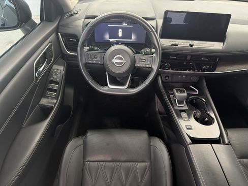 Used 2024 Nissan Rogue Platinum w/ Platinum Premium Package FWD image 15