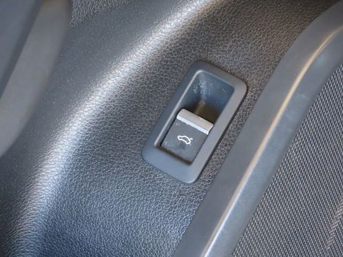 Used 2022 Audi SQ5 Premium Plus w/ Premium Plus Package AWD/4WD image 46