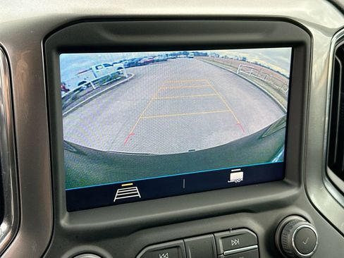 Used 2022 Chevrolet Silverado 1500 RST image 17