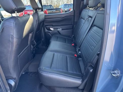 Used 2024 Ford Ranger Lariat w/ FX4 Off-Road Package image 13