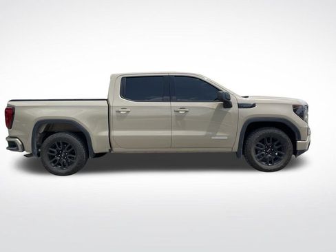 Used 2022 GMC Sierra 1500 Elevation RWD image 4