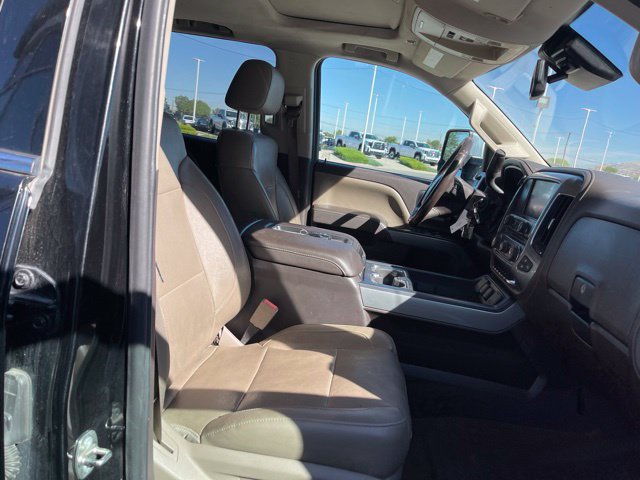 Used 2015 Chevrolet Silverado 3500 LTZ w/ LTZ Plus Package AWD/4WD image 18
