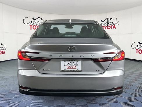 Used 2025 Toyota Camry LE image 6