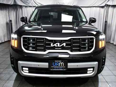 Used 2024 Kia Telluride SX w/ Towing Package AWD/4WD image 2