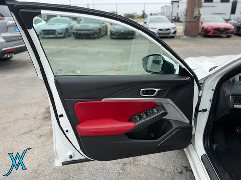 Used 2023 Acura Integra A-Spec FWD image 11