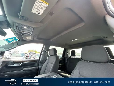Used 2023 Chevrolet Silverado 1500 RST AWD/4WD image 16