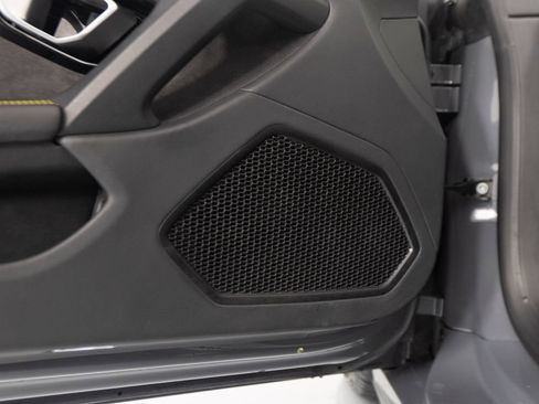 Used 2016 Lamborghini Huracan LP 610-4 AWD/4WD image 12