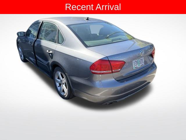 Used 2013 Volkswagen Passat 2.5 SE FWD image 5
