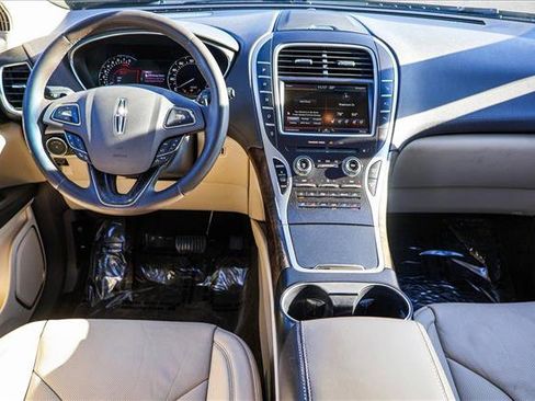 Used 2016 Lincoln MKX Reserve w/ Technology Package image 23