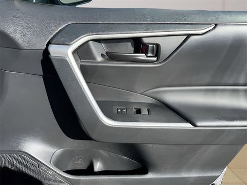 Used 2023 Toyota RAV4 LE image 26