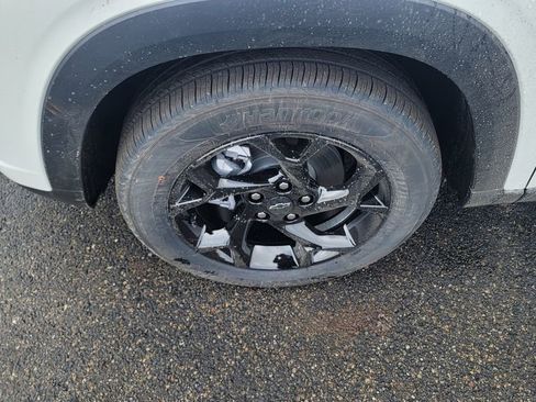 New 2026 Chevrolet Trax LT image 6