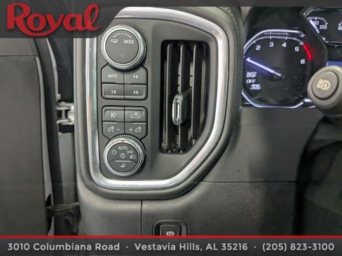 Used 2021 GMC Sierra 1500 SLT w/ SLT Premium Plus Package AWD/4WD image 17