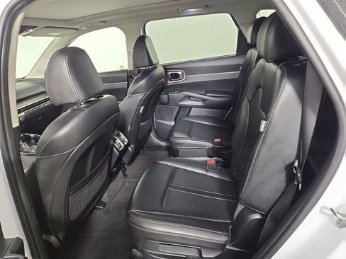 Certified 2024 Kia Sorento X-Line EX AWD/4WD image 14