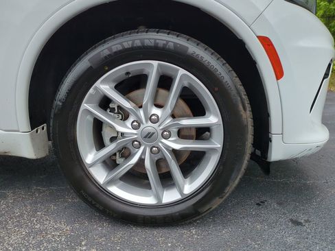 Used 2024 Dodge Durango GT AWD/4WD image 13
