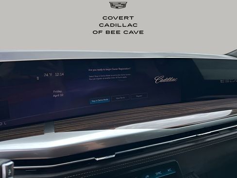 New 2026 Cadillac Escalade Luxury w/ LPO, Floor Liner Package image 39