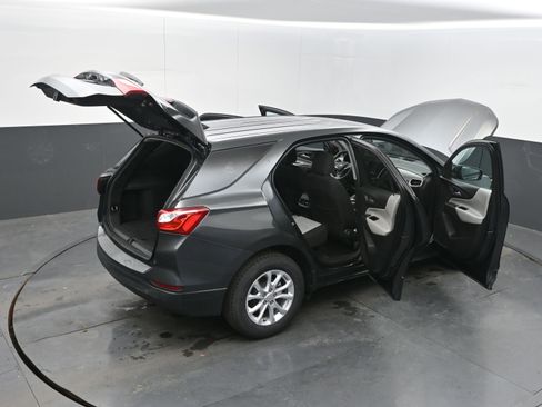 Used 2020 Chevrolet Equinox LS w/ LS Convenience Package image 44