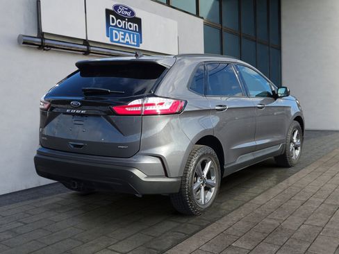 Certified 2023 Ford Edge SEL w/ Sport Appearance Package image 3