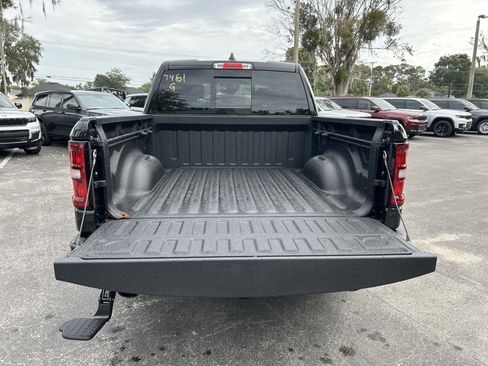 New 2026 RAM 1500 4x4 Crew Cab image 7