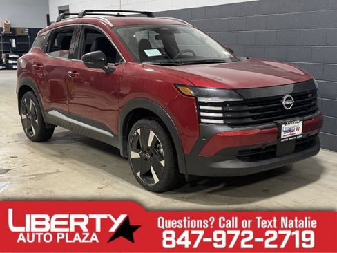 New 2026 Nissan Kicks SR w/ Cold Weather Package AWD/4WD image 1