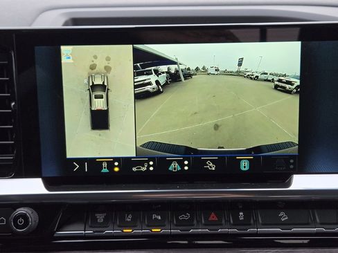 New 2026 Chevrolet Silverado 2500 LTZ w/ LTZ Premium Package image 16