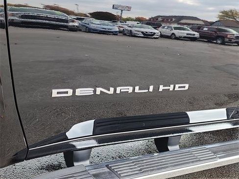New 2026 GMC Sierra 2500 Denali w/ Denali Reserve Package image 14