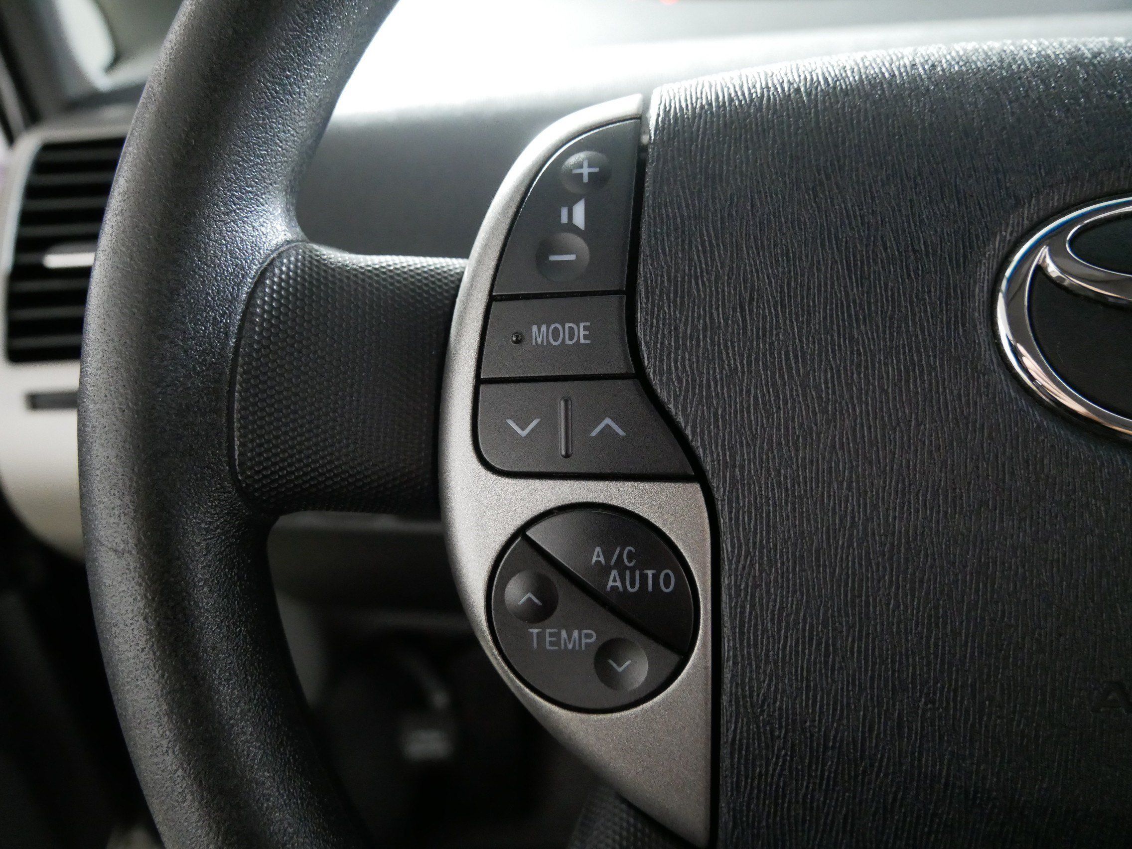 Used 2009 Toyota Prius FWD image 27