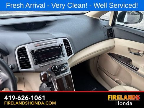 Used 2011 Toyota Venza w/ Convenience Pkg FWD image 21
