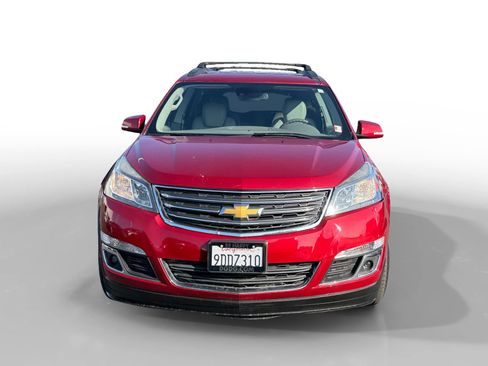 Used 2014 Chevrolet Traverse LT image 8