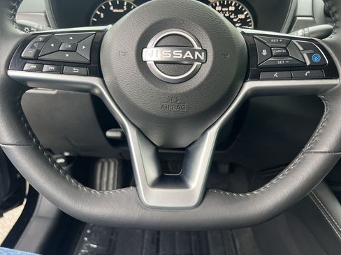 Certified 2024 Nissan Altima 2.5 SV w/ SV Premium Package FWD image 10
