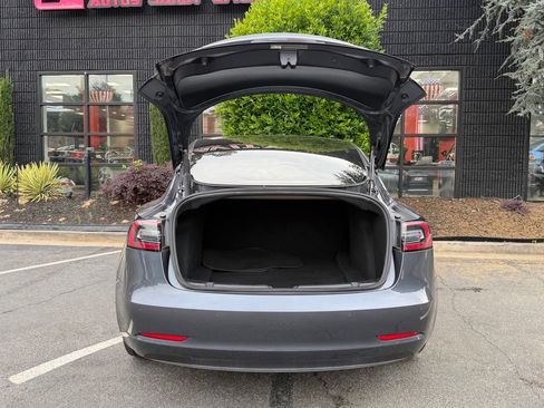 Used 2021 Tesla Model 3 Standard Range Plus RWD image 17