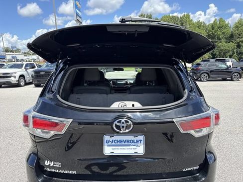 Used 2016 Toyota Highlander Limited FWD image 34