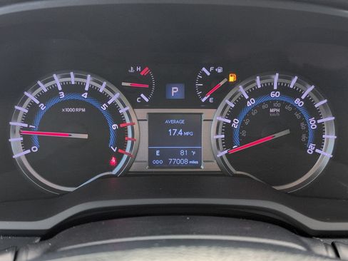 Used 2018 Toyota 4Runner Limited AWD/4WD image 16