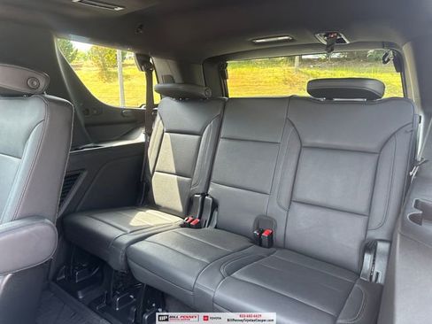 Used 2024 Chevrolet Tahoe Z71 w/ Luxury Package image 24