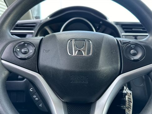 Used 2019 Honda Fit LX image 22