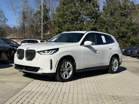 Certified 2025 BMW X3 xDrive30i image 2