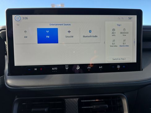 New 2025 Ford Maverick XL image 27