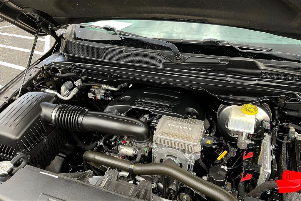 Used 2020 RAM 1500 Limited AWD/4WD image 30
