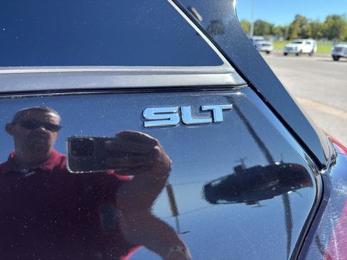 Used 2020 GMC Terrain SLT w/ Preferred Package image 5