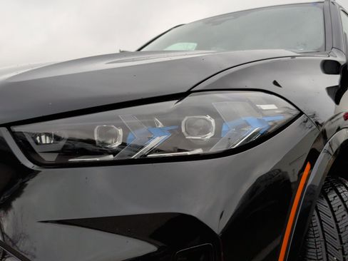 Used 2025 BMW X5 xDrive40i image 3