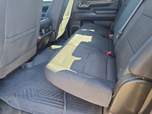 Used 2024 Chevrolet Silverado 2500 LT AWD/4WD image 14