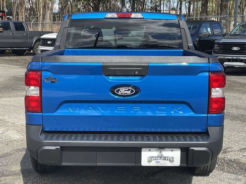 New 2025 Ford Maverick XL image 5