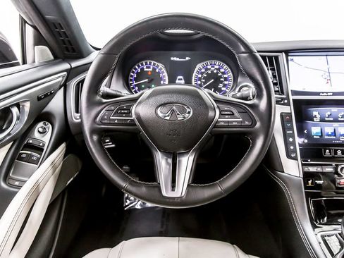 Used 2018 INFINITI Q60 3.0t Luxe w/ Sensory Package 3.0T Luxe RWD image 22