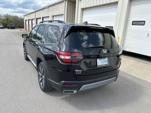 Used 2023 Honda Pilot Touring image 20