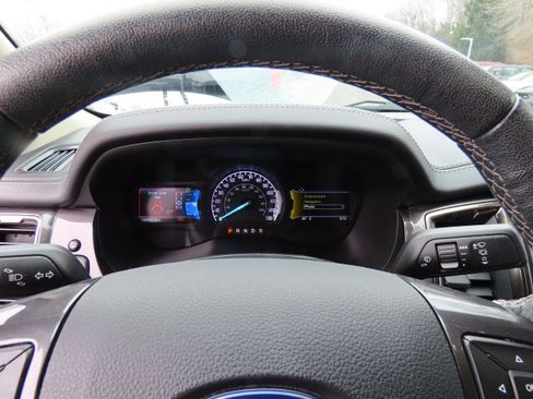 Used 2019 Ford Ranger Lariat w/ Equipment Group 501A Mid image 34